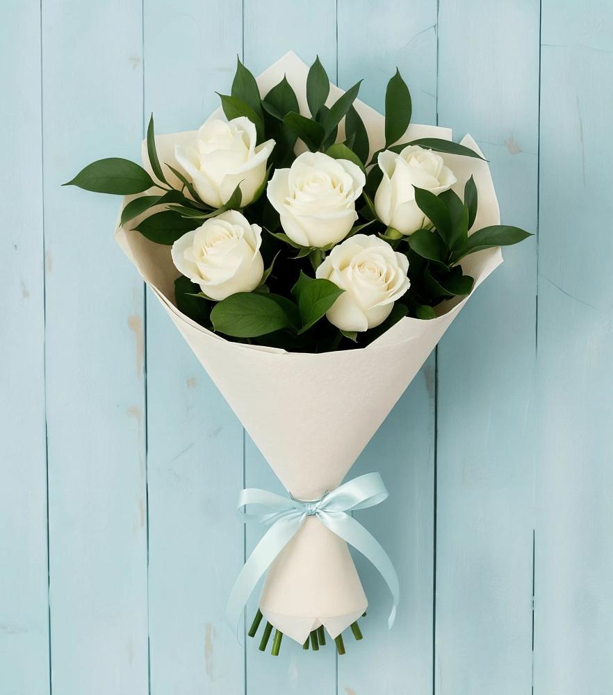 Букет цветов из: Розы в Мильково