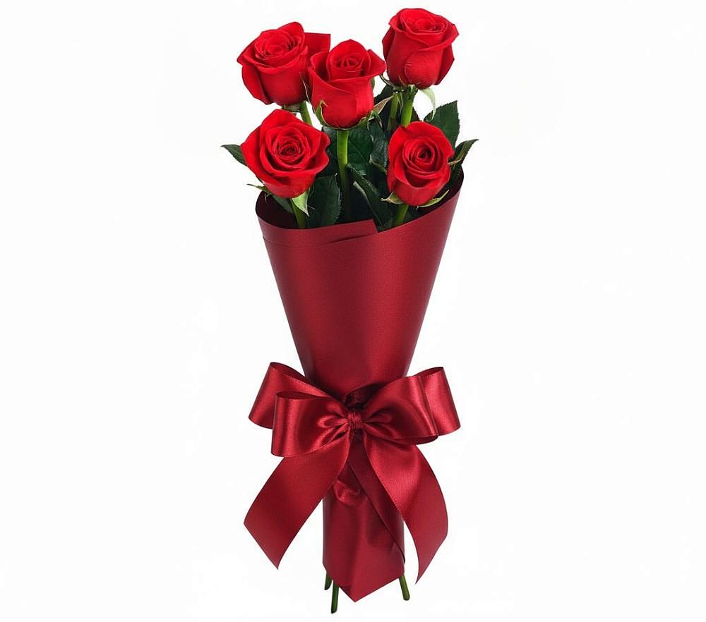 Букет 5 Красных роз Эдлесс Лав в Мильково