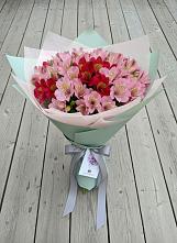 Букет цветов из:  Альстромерии #REPLACE_PRED# Мильково