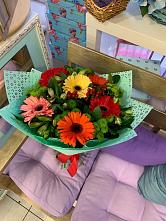 Букет цветов из:  Герберы, Хризантемы и Альстромерии #REPLACE_PRED# Мильково