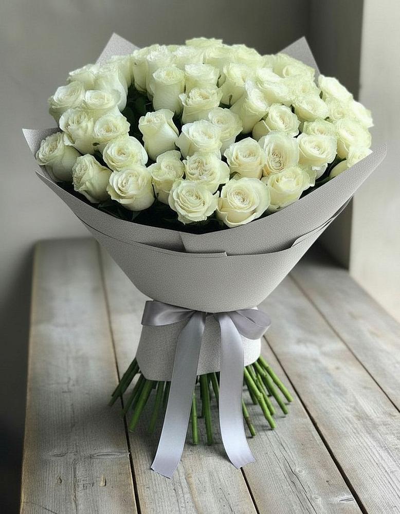 Букет 35 Белых роз в Мильково