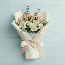 Букет цветов из:  Альстромерии в Мильково