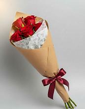 Букет цветов из:  Розы в Мильково