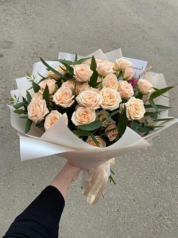 Букет Кремовые розы Латте в Мильково