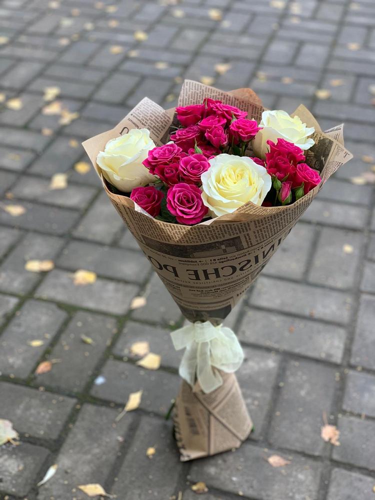 Букет цветов из: Розы в Мильково