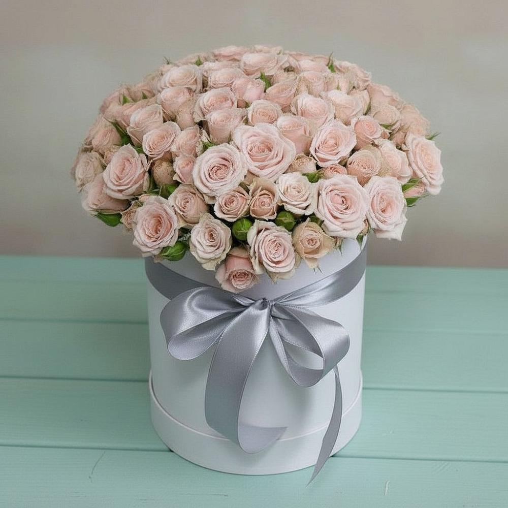 Цветочная композиция из Розы в шляпной коробке в Мильково